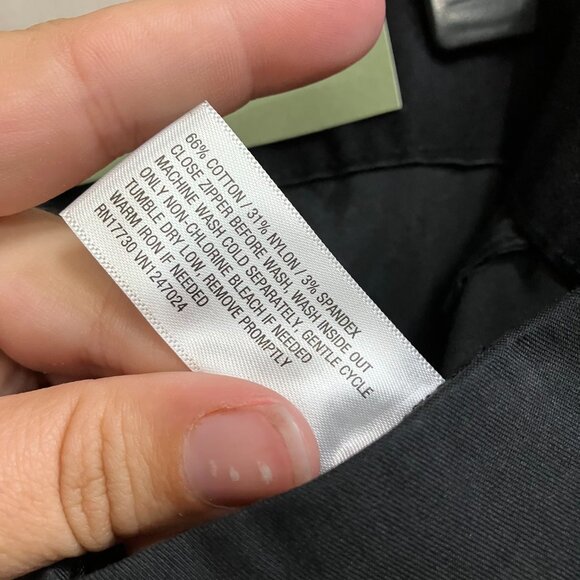 Goodfellow & Co Men's Black Skinny Fit Mid Rise Pocket Hennepin Tech Chino Pants - Picture 8 of 16